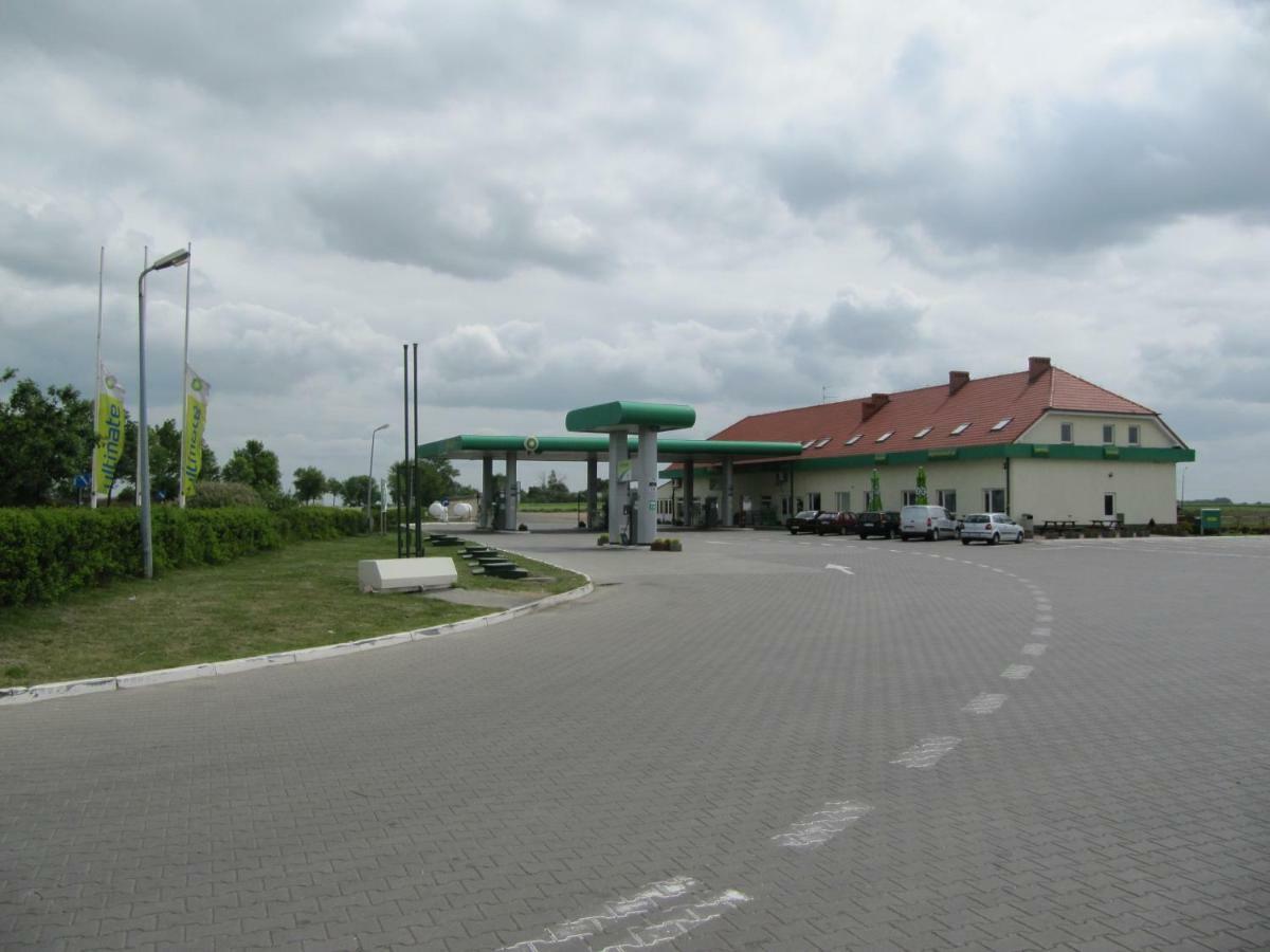 Motel Sawik Dziekanowice Lednogora Exterior foto